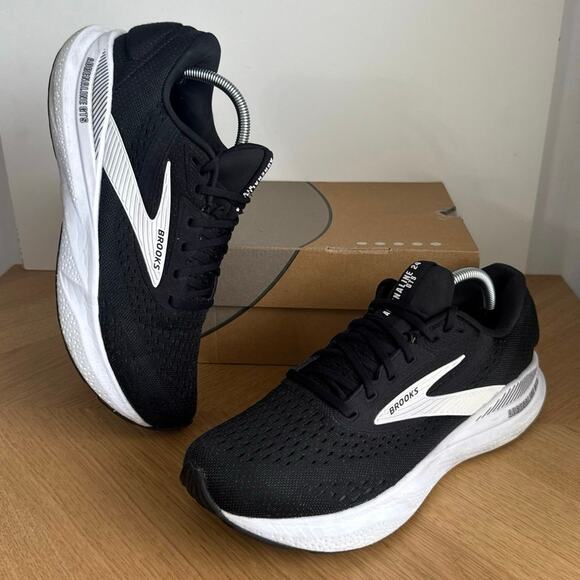Brooks Adrenaline GTS Black/White Men Running Sneakers- 10.5 main image 5